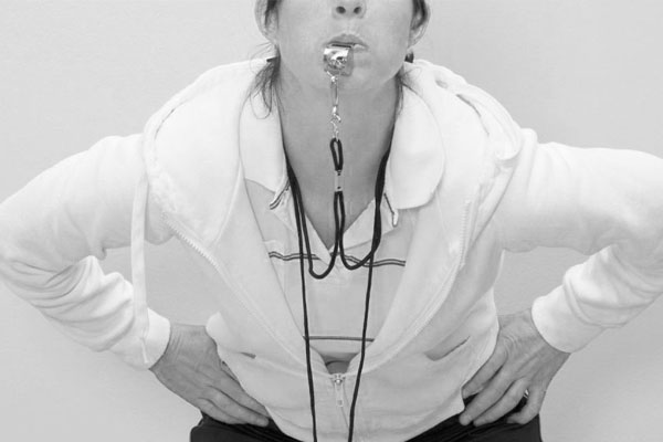 silbato mujer entrenadora